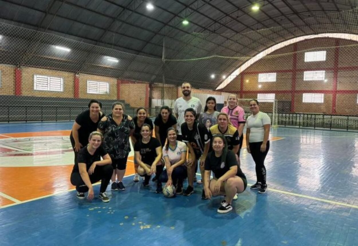 Hoje é dia de AVANTI