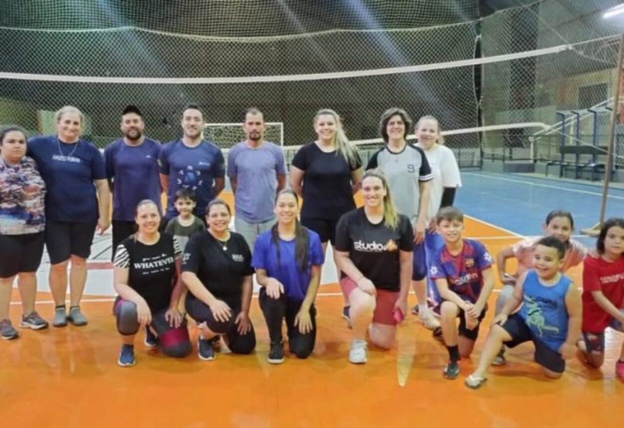 Cidade Ativa: Hoje tem a última aula de vôlei de 2024