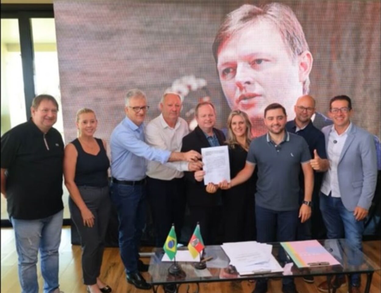 Ato de compromisso entre municípios da Amuplam, além das cidades de Palmeira das Missões e Santo Augusto, foi assinado no início desta semana