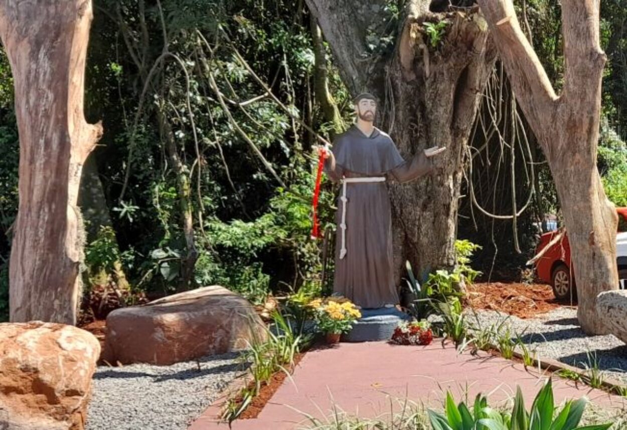 TRADICIONAL MISSA NA MATA DO RINÇÃO COSTA BEBER