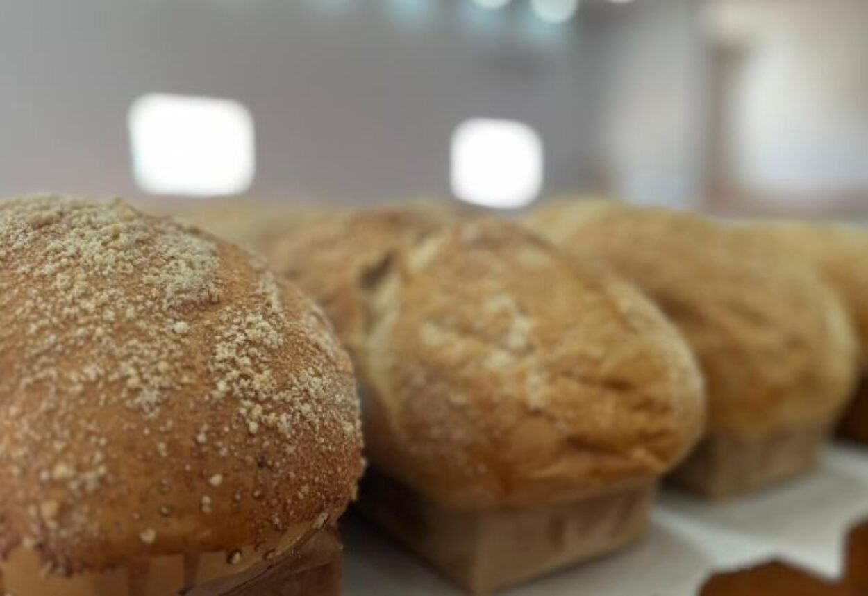 Prossegue a venda de cucas e pães para a 73ª Festa da Uva e do Trigo de Pejuçara Prossegue a venda de cucas e pães para a 73ª Festa da Uva e do Trigo de Pejuçara