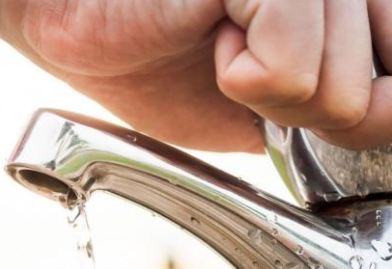 Predomínio de sol para os próximos dias alerta para a importância da economia de água