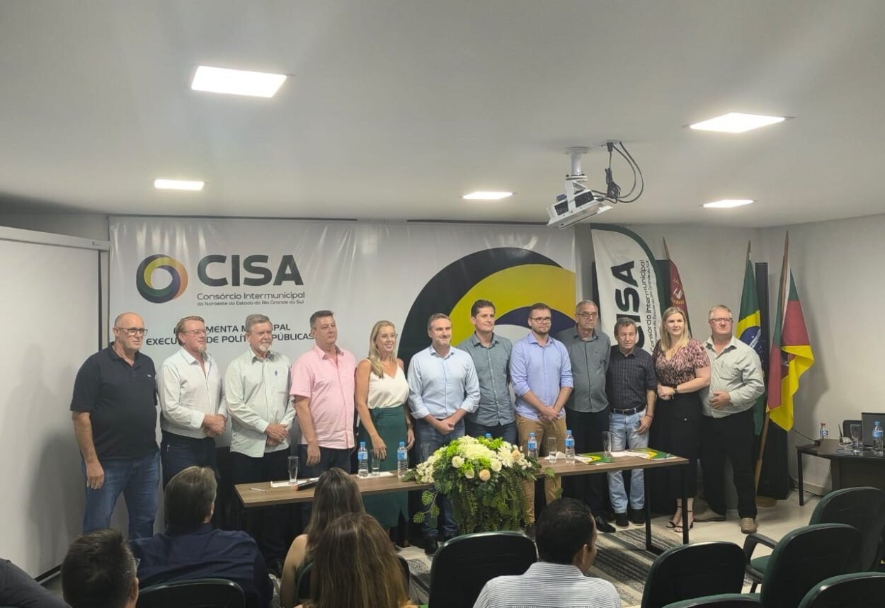 NOVA DIRETORIA DO CISA TOMA POSSE