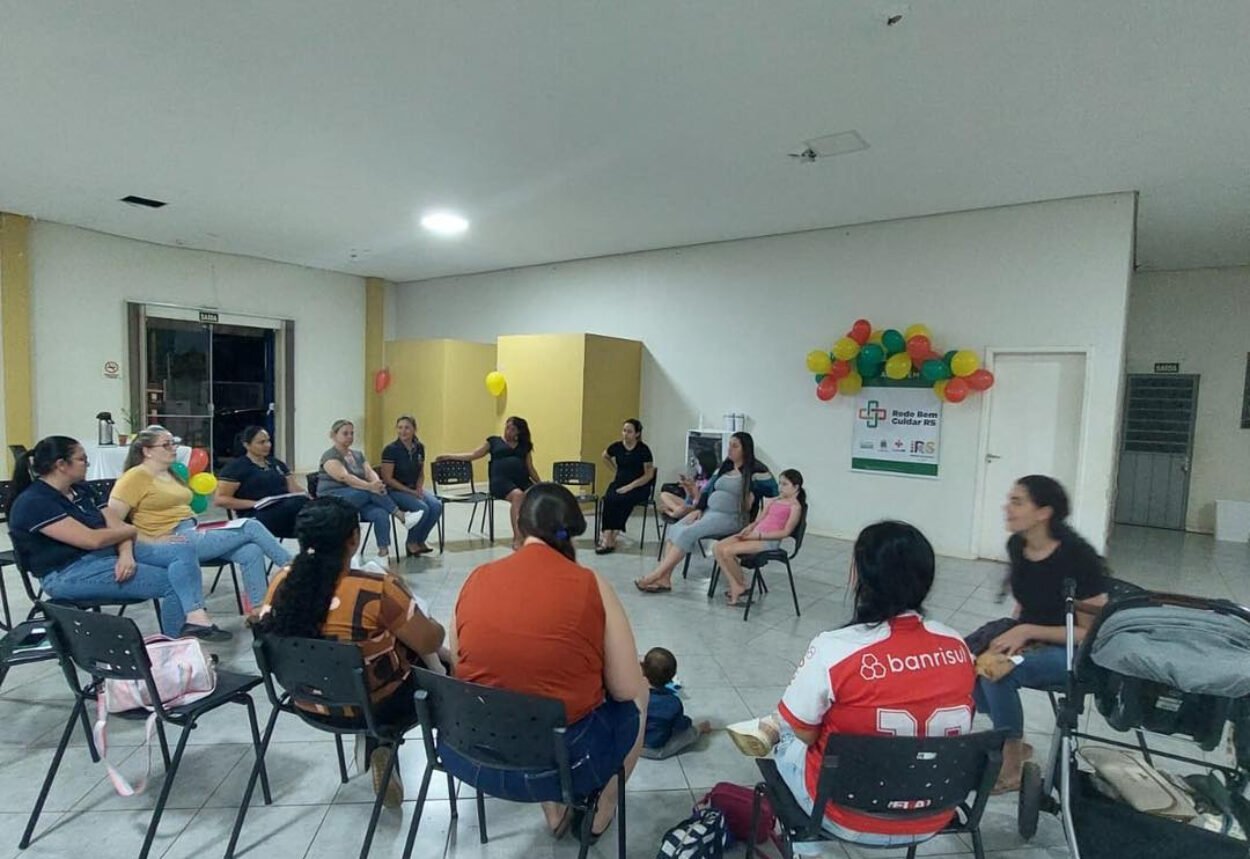 Encontro especial reúne gestantes e mamães para troca de experiências e orientações em Coronel Barros