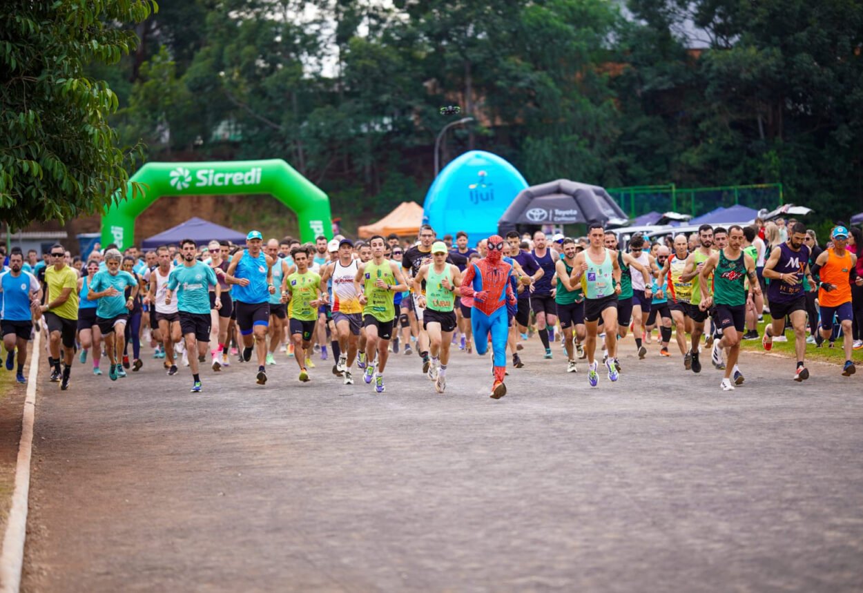 Ijuí recebeu mais de 500 corredores na 3ª Etapa do Circuito Regional de Corridas de Rua